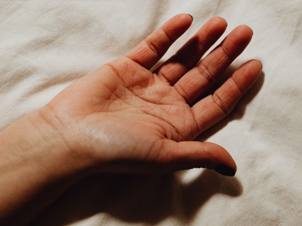 hand diagnosis tcm sg