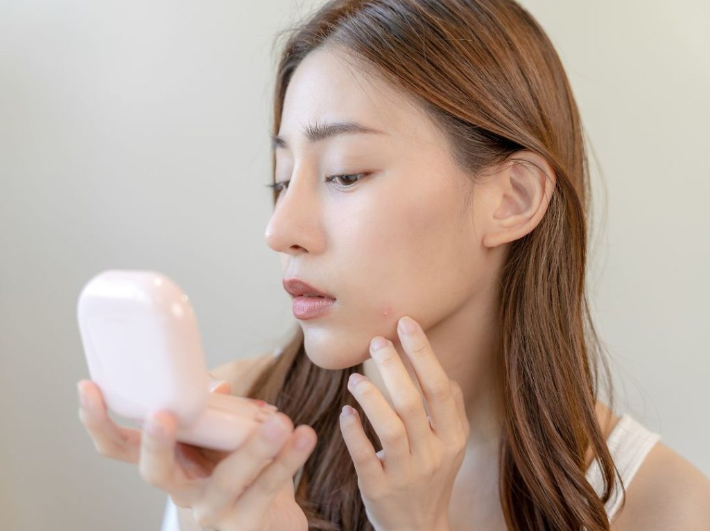 tcm liver health dull faces